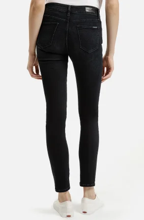Dámske džínsy CROSS JEANS Anya tmavo modré-vyšúchané - 28/32