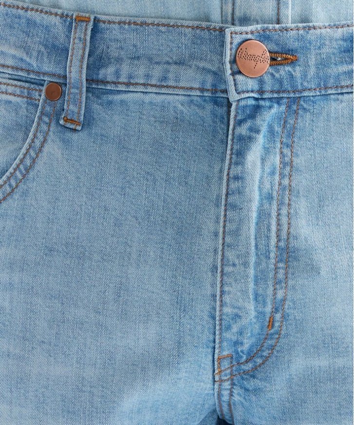 Pánske džínsy WRANGLER Greensboro svetlo modré-vyšúchané - 30/32